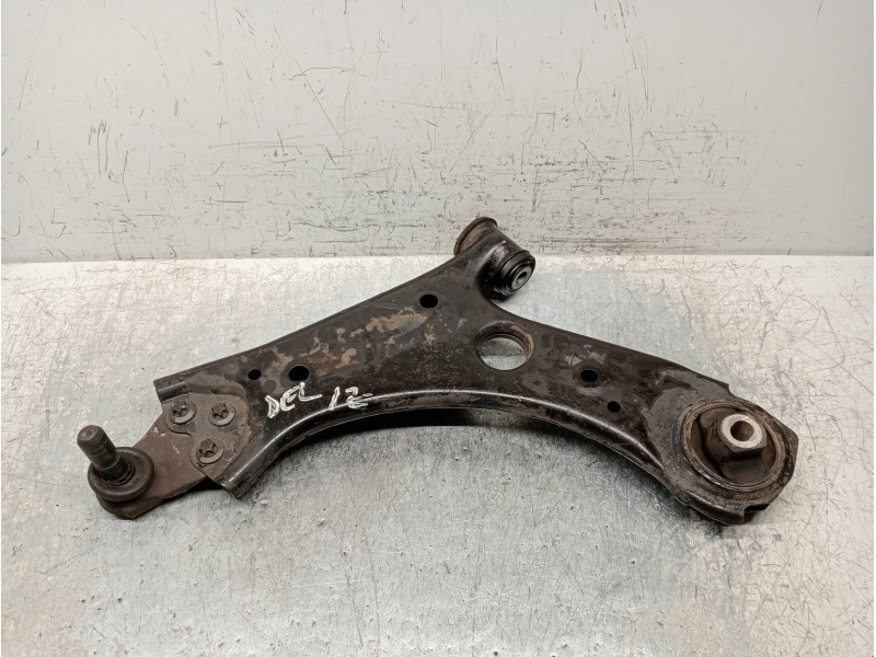 Recambio de brazo suspension inferior delantero izquierdo para jeep compass ii 1.4 m-air cat referencia OEM IAM   