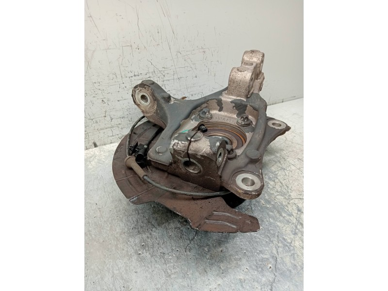 Recambio de mangueta delantera izquierda para jeep compass ii 1.4 m-air cat referencia OEM IAM   