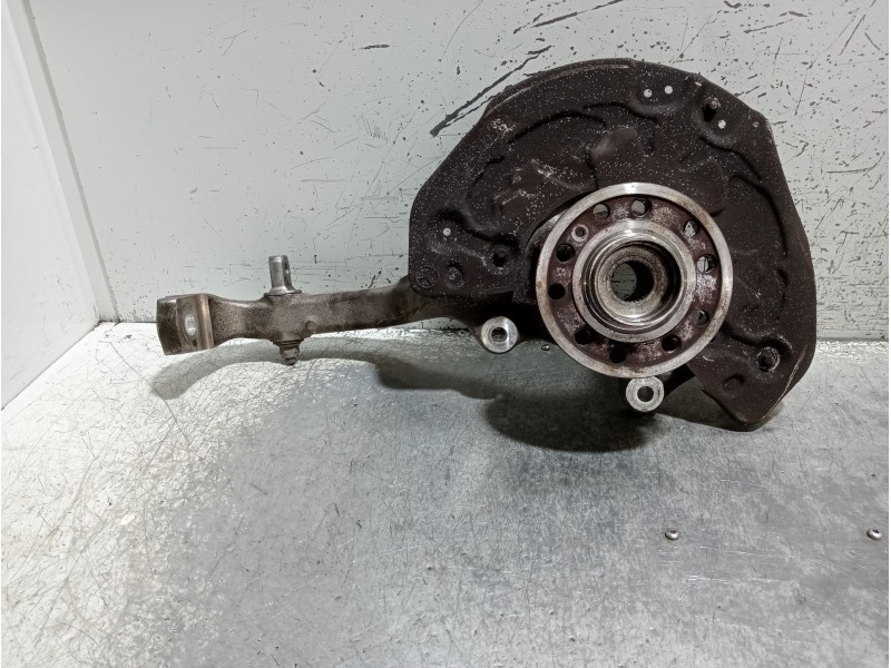 Recambio de mangueta delantera derecha para mercedes clase glc (w253) glc 220 d 4matic referencia OEM IAM   