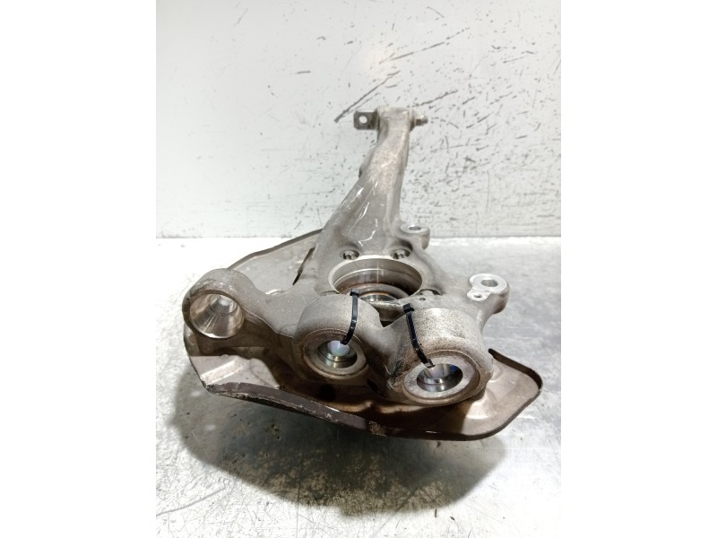 Recambio de mangueta delantera derecha para mercedes clase glc (w253) glc 220 d 4matic referencia OEM IAM   