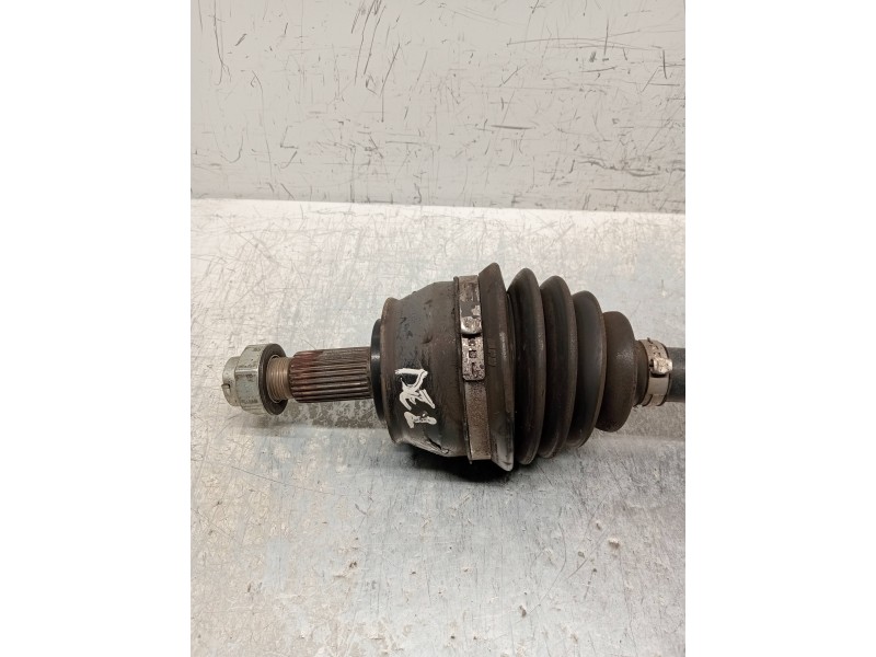 Recambio de transmision delantera derecha para jeep compass ii 1.4 m-air cat referencia OEM IAM P68375669AA  