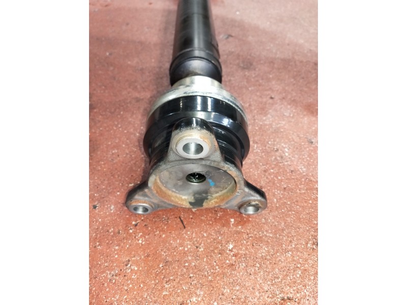 Recambio de transmision central para mercedes clase glc (w253) glc 220 d 4matic referencia OEM IAM A2534101101 0000277870 