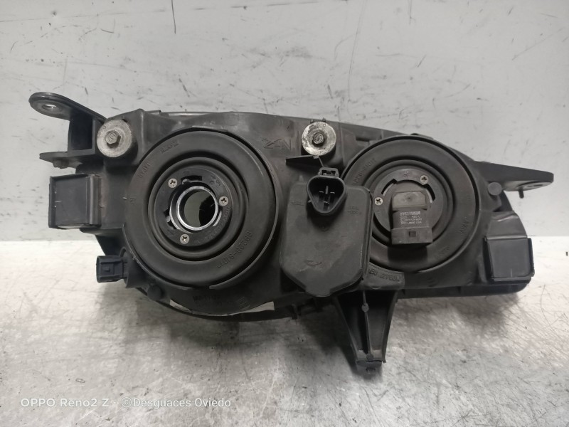 Recambio de faro izquierdo para toyota corolla (e11) 2.0 turbodiesel cat referencia OEM IAM   