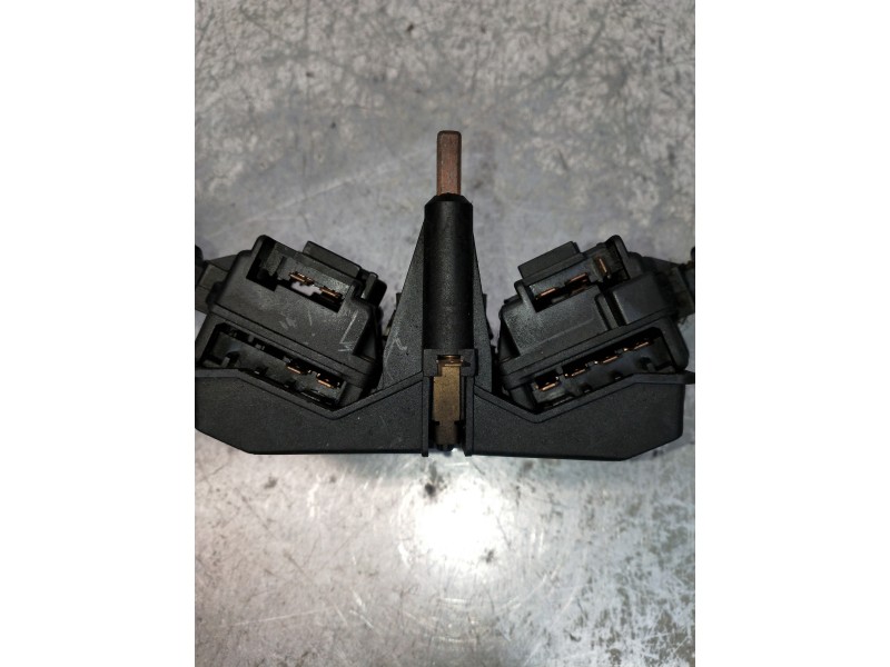 Recambio de mando luces para alfa romeo 33 familiar 1.5 giardinetta 4x4 referencia OEM IAM   