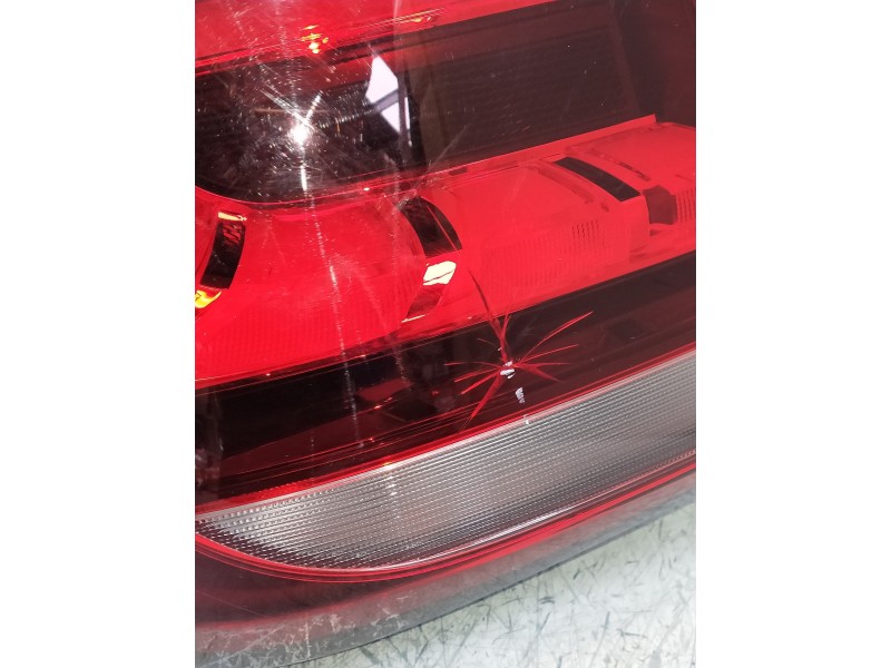 Recambio de piloto trasero izquierdo para mg rover mg zs 1.5 vti referencia OEM IAM 10571681 ¡OJO! VER FOTOS ROTO POR DENTRO