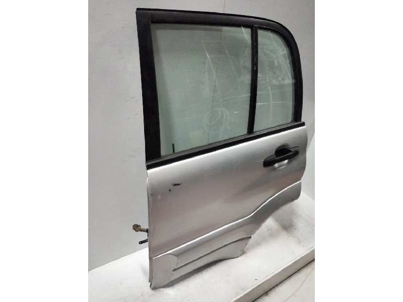 Recambio de puerta trasera izquierda para suzuki grand vitara 5 puertas sq (ft) referencia OEM IAM    Recambio de puerta trasera izquierda para suzuki grand vitara 5 puertas sq (ft) referencia OEM IAM