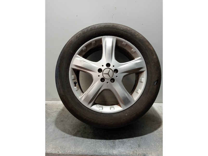 Recambio de juego llantas para mercedes clase m (w164) 320 / 350 cdi (164.122) referencia OEM IAM   255/50/19