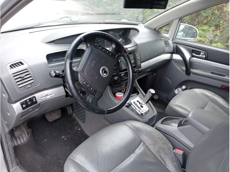 ssangyong rodius del año 2005