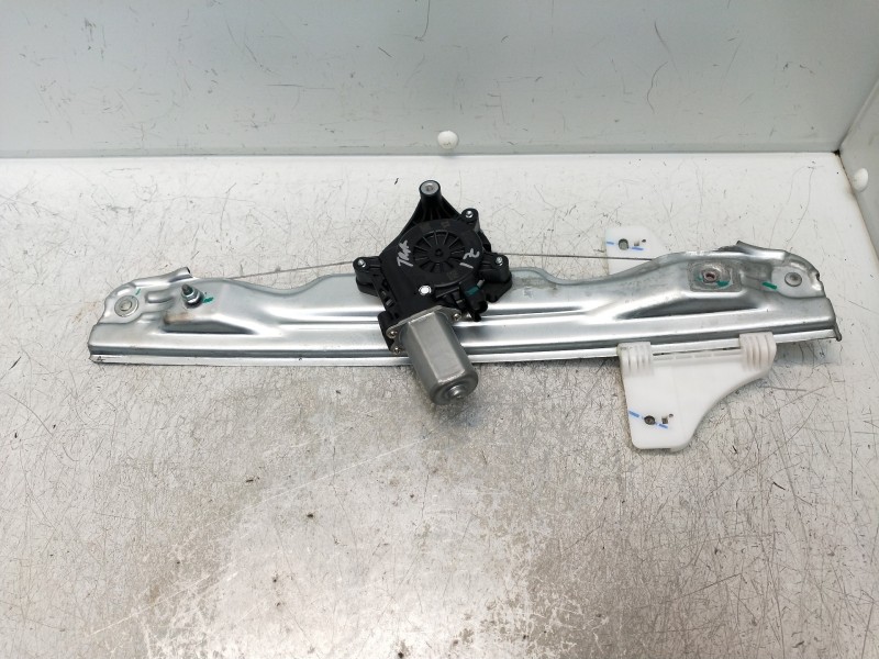 Recambio de elevalunas trasero izquierdo para mg rover mg zs 1.5 vti referencia OEM IAM 10233937 20230202 