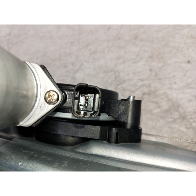 Recambio de elevalunas trasero izquierdo para mg rover mg zs 1.5 vti referencia OEM IAM 10233937 20230202 