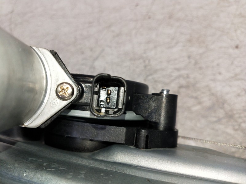 Recambio de elevalunas trasero izquierdo para mg rover mg zs 1.5 vti referencia OEM IAM 10233937 20230202 