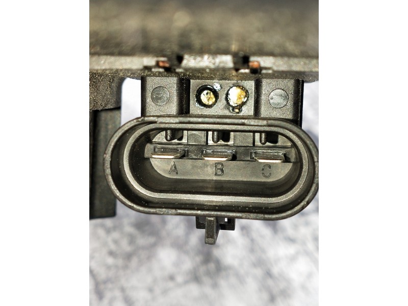 Recambio de electroventilador para mg rover mg zs 1.5 vti referencia OEM IAM 10251200 QFZ13930B 