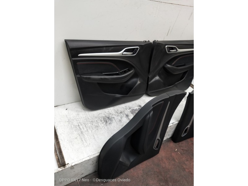 Recambio de juego tapizados / cartoneras para mg rover mg zs 1.5 vti referencia OEM IAM   