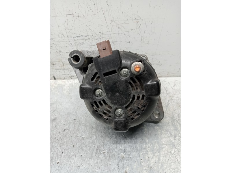 Recambio de alternador para jeep compass ii 1.4 m-air cat referencia OEM IAM P56029784AA  