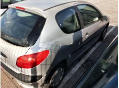 peugeot 206 berlina del año 2000 2