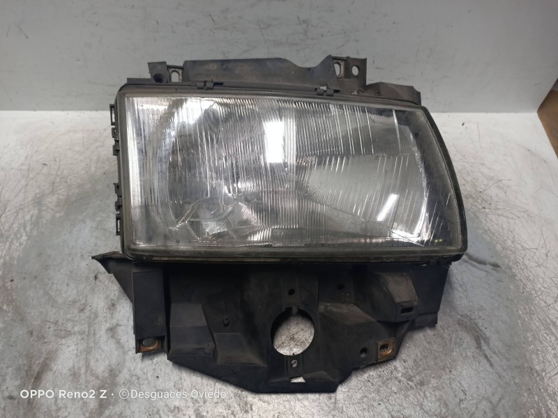 Recambio de faro derecho para volkswagen caravelle g referencia OEM IAM   