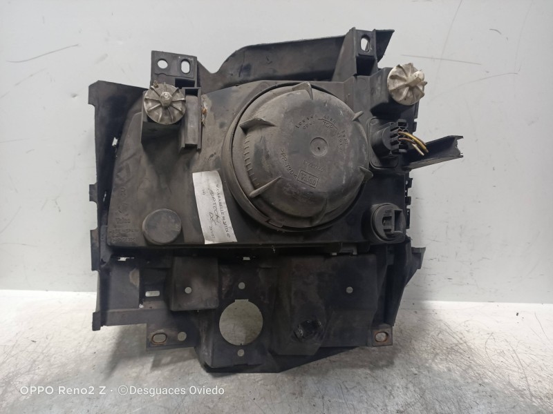 Recambio de faro derecho para volkswagen caravelle g referencia OEM IAM   