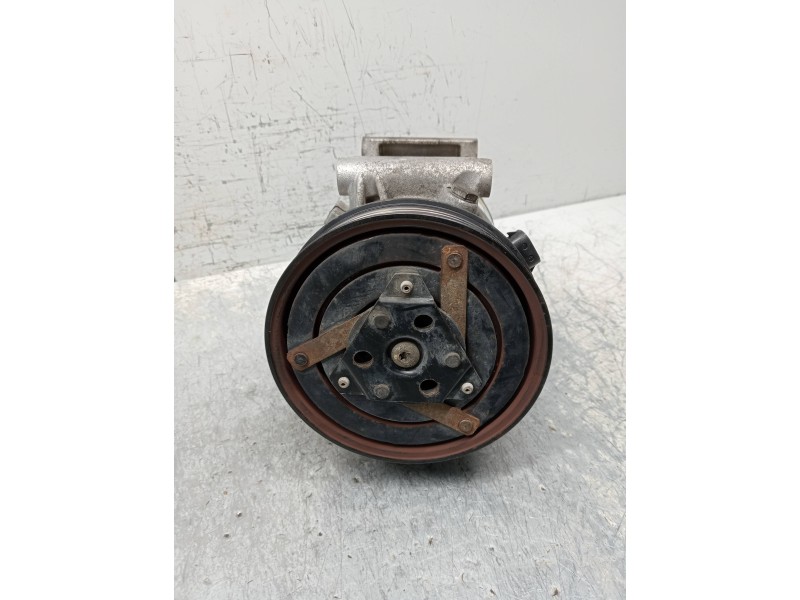 Recambio de compresor aire acondicionado para renault scenic ii confort dynamique referencia OEM IAM 8200316164 01140017 