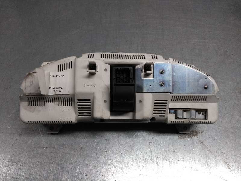 Recambio de cuadro instrumentos para saab 900 coupé 2.0 cat referencia OEM IAM 4619482 69795370T KILOINJ