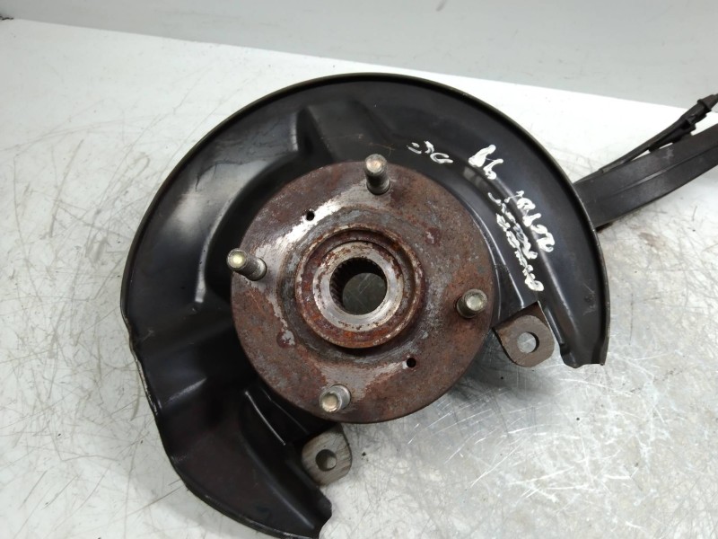 Recambio de mangueta delantera derecha para honda accord berlina (cg7-9/ch1-7) 2.0 td (5 asientos) referencia OEM IAM   