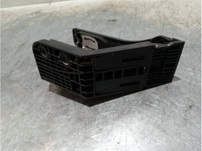 Recambio de potenciometro pedal para mercedes clase glc (w253) glc 220 d 4matic referencia OEM IAM A2533000004  