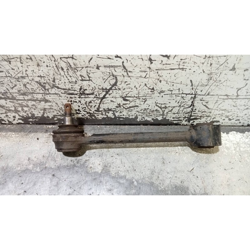 Recambio de brazo suspension superior trasero izquierdo para kia sportage drive 4x2 referencia OEM IAM   