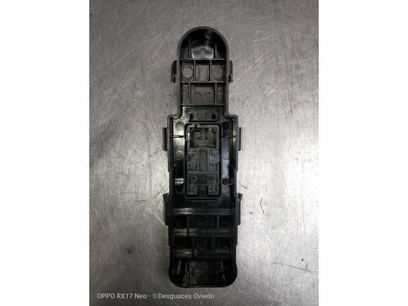 Recambio de mando elevalunas delantero derecho para citroen c4 coupe collection referencia OEM IAM 9651466677  3P