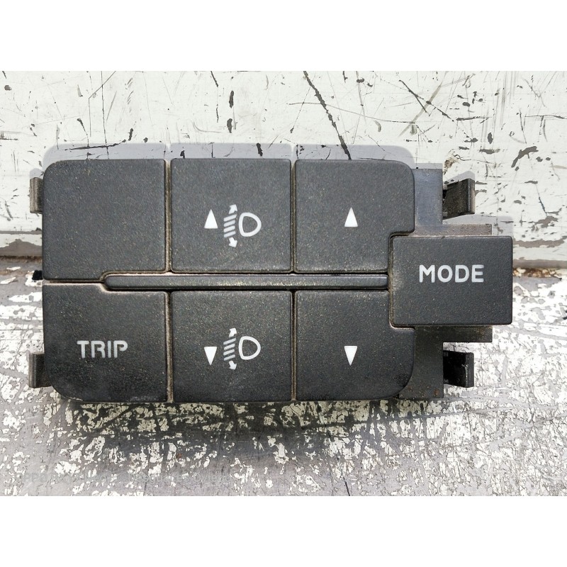 Recambio de mando luces para iveco daily caja cerrada (2006 =>) caja cerrada 29l... batalla 3000 referencia OEM IAM PBTGF20 REGU