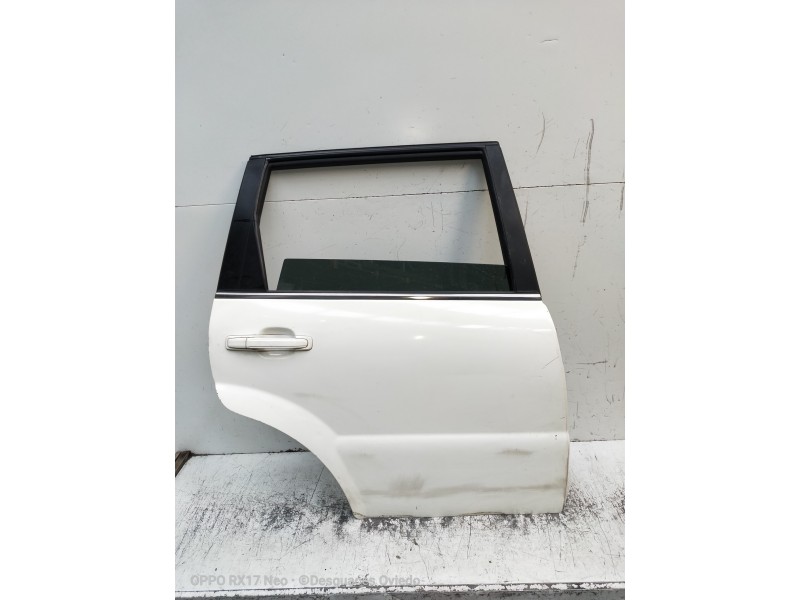 Recambio de puerta trasera derecha para ssangyong rexton w limited 4wd referencia OEM IAM   5P
