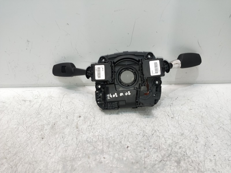 Recambio de mando luces para bmw serie 1 berlina (e81/e87) 118d referencia OEM IAM 1000160201  