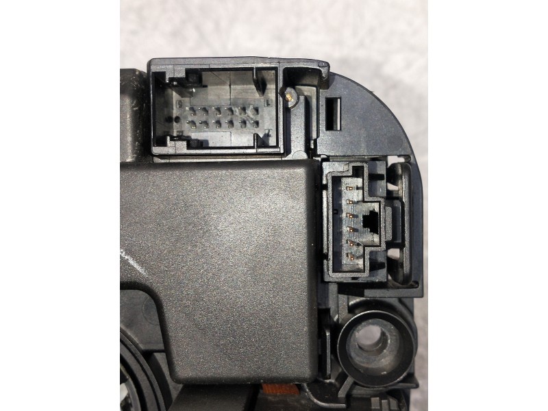 Recambio de mando luces para bmw serie 3 berlina (e90) 320d referencia OEM IAM 696267503  