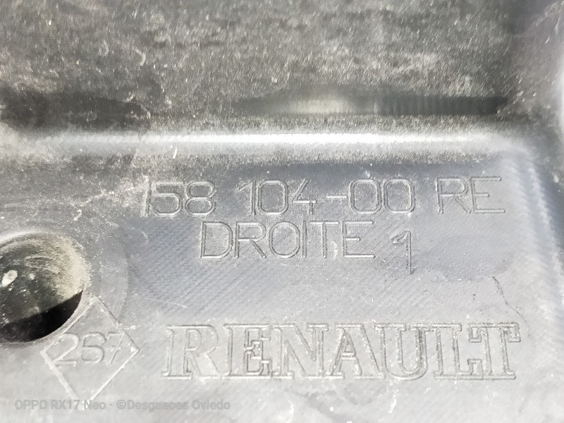 Recambio de faro derecho para renault scenic ii confort dynamique referencia OEM IAM 15810400RE PARA PULIR 