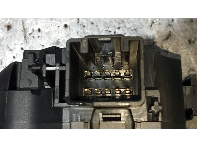 Recambio de mando limpia para ford fiesta (ccn) 1.25 16v cat referencia OEM IAM 8A6T17A553AC  