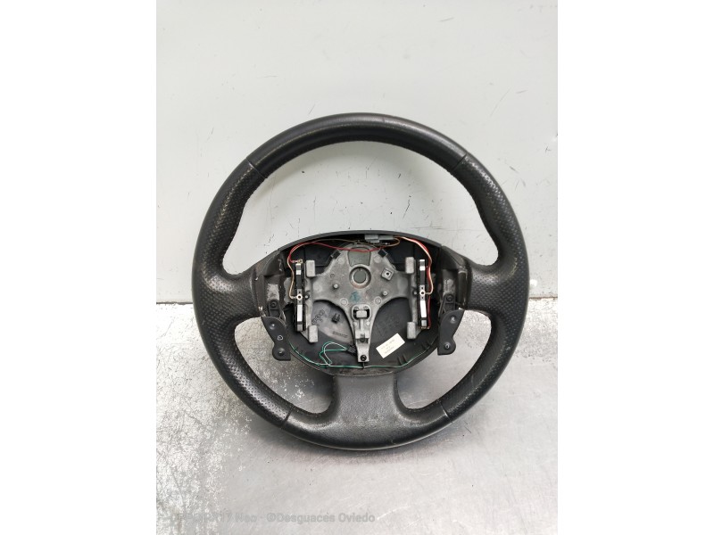 Recambio de volante para renault scenic ii confort dynamique referencia OEM IAM 8200276081  