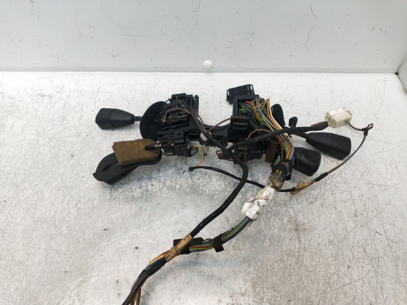 Recambio de mando luces para bmw serie 8 (e31) 5.0 v12 cat referencia OEM IAM   