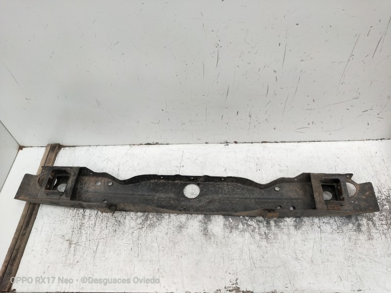 Recambio de refuerzo paragolpes trasero para ssangyong rexton w limited 4wd referencia OEM IAM   