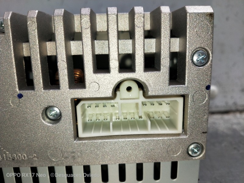 Recambio de sistema audio / radio cd para ssangyong rexton w limited 4wd referencia OEM IAM 8911008C10 10R036734 