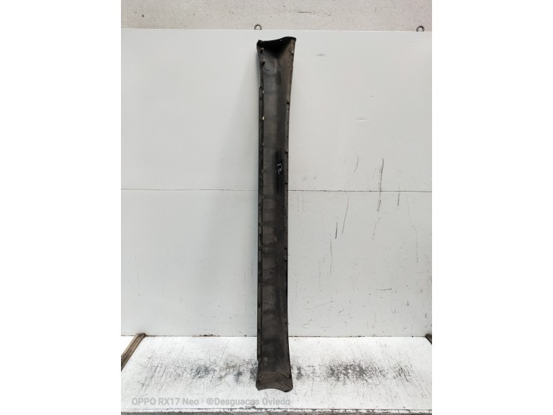 Recambio de faldon lateral para ssangyong rexton w limited 4wd referencia OEM IAM   IZQUIERDO