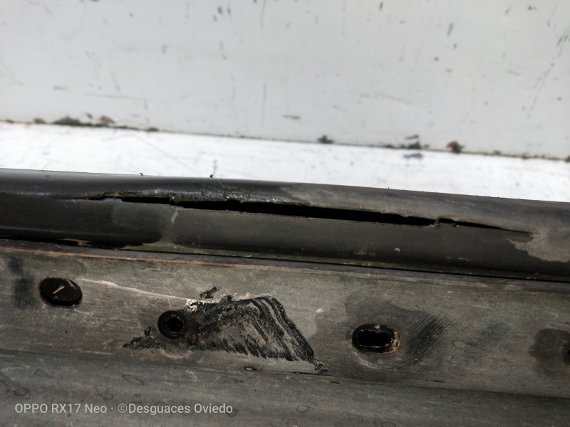 Recambio de faldon lateral para ssangyong rexton w limited 4wd referencia OEM IAM VERFOTOS  DERECHO