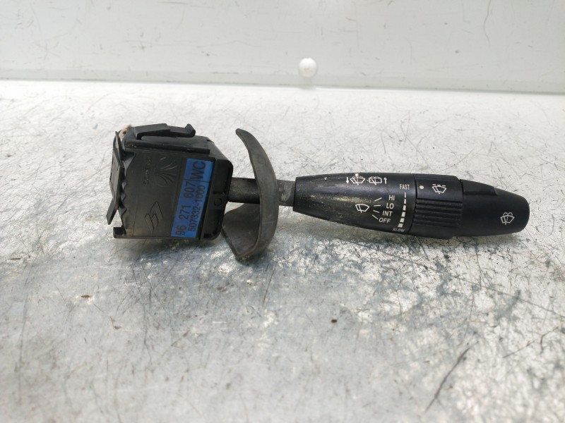 Recambio de mando limpia para daewoo nubira berlina sx (1999) referencia OEM IAM 96271607 5073321000 