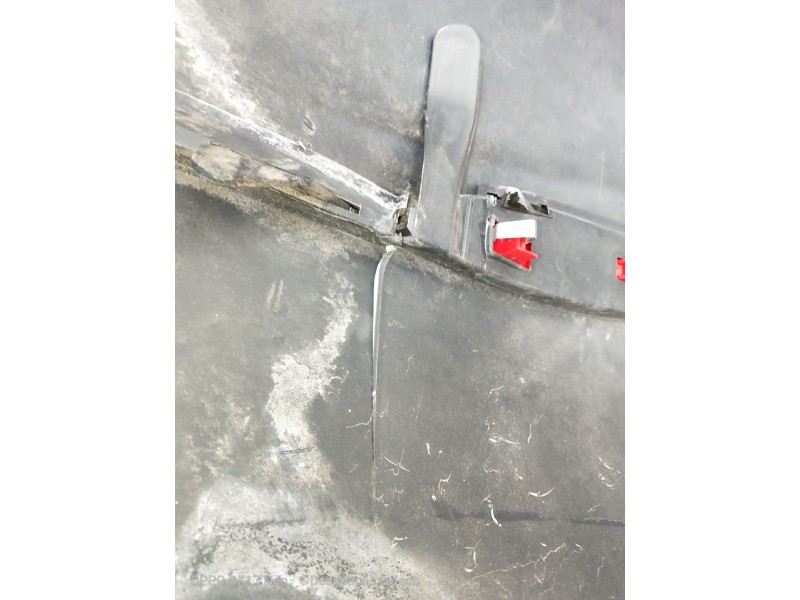 Recambio de paragolpes trasero para renault megane iii berlina 5 p dynamique referencia OEM IAM VERFOTOS  