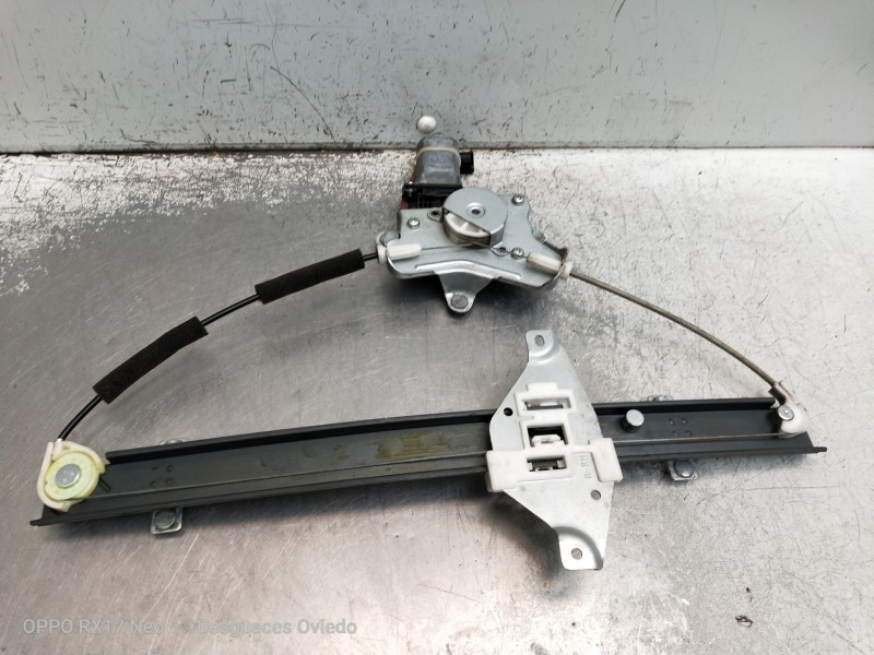 Recambio de elevalunas trasero derecho para ssangyong rexton w limited 4wd referencia OEM IAM 8810008012  5P