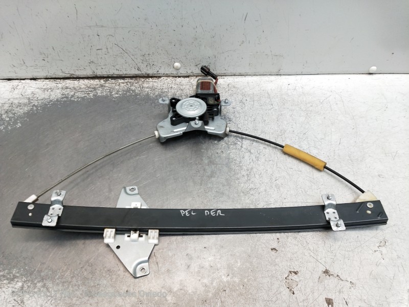 Recambio de elevalunas delantero derecho para ssangyong rexton w limited 4wd referencia OEM IAM 8810008012  5P