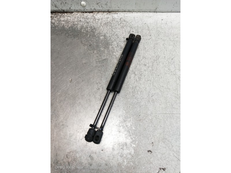 Recambio de amortiguadores capo para ssangyong rexton w limited 4wd referencia OEM IAM 7115008102 8144RG 0430N