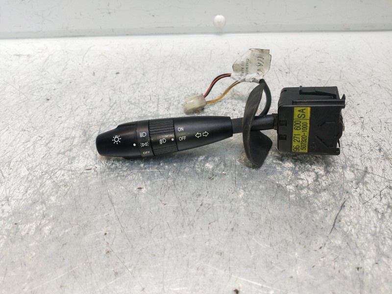 Recambio de mando luces para daewoo nubira berlina 1.6 cat referencia OEM IAM 96271600 5073201000 