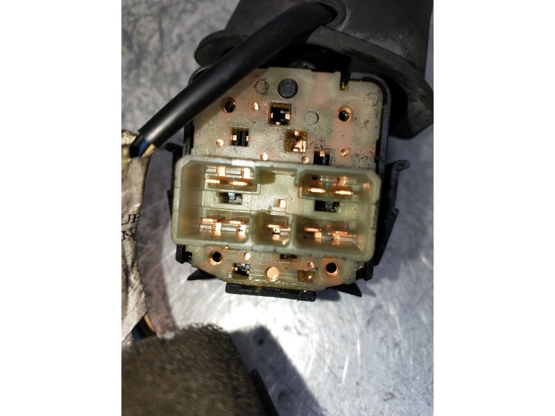 Recambio de mando limpia para daewoo nubira berlina 1.8 cat referencia OEM IAM 96552852 52133D1000 