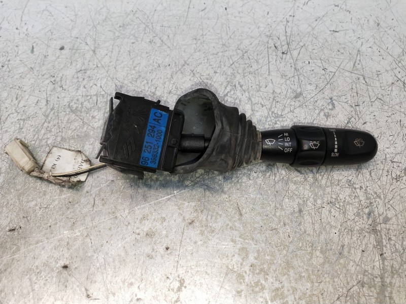 Recambio de mando limpia para daewoo nubira berlina 2.0 cat referencia OEM IAM 96251294 3983321000 