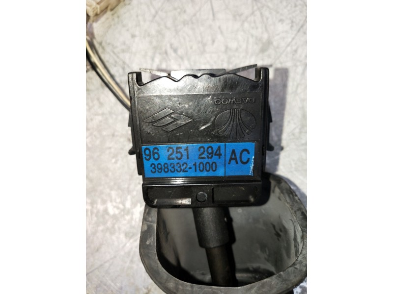 Recambio de mando limpia para daewoo nubira berlina 2.0 cat referencia OEM IAM 96251294 3983321000 