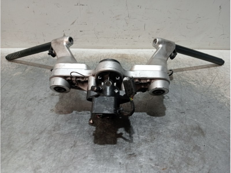Recambio de manillar para bmw r 1200 rt/st r1200 rt (10)(430) referencia OEM IAM   