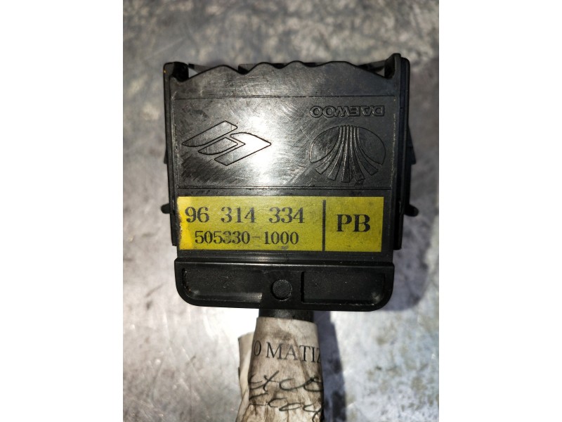 Recambio de mando limpia para daewoo matiz 0.8 cat referencia OEM IAM 96314334 5053301000  Recambio de mando limpia para daewoo matiz 0.8 cat referencia OEM IAM 96314334 5053301000